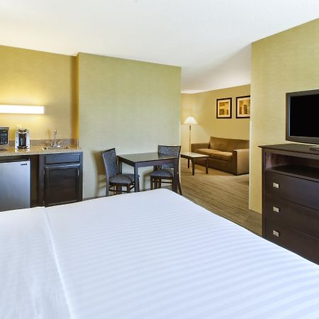 Country Inn & Suites By Radisson Benton Harbor-St Joseph Mi Dış mekan fotoğraf