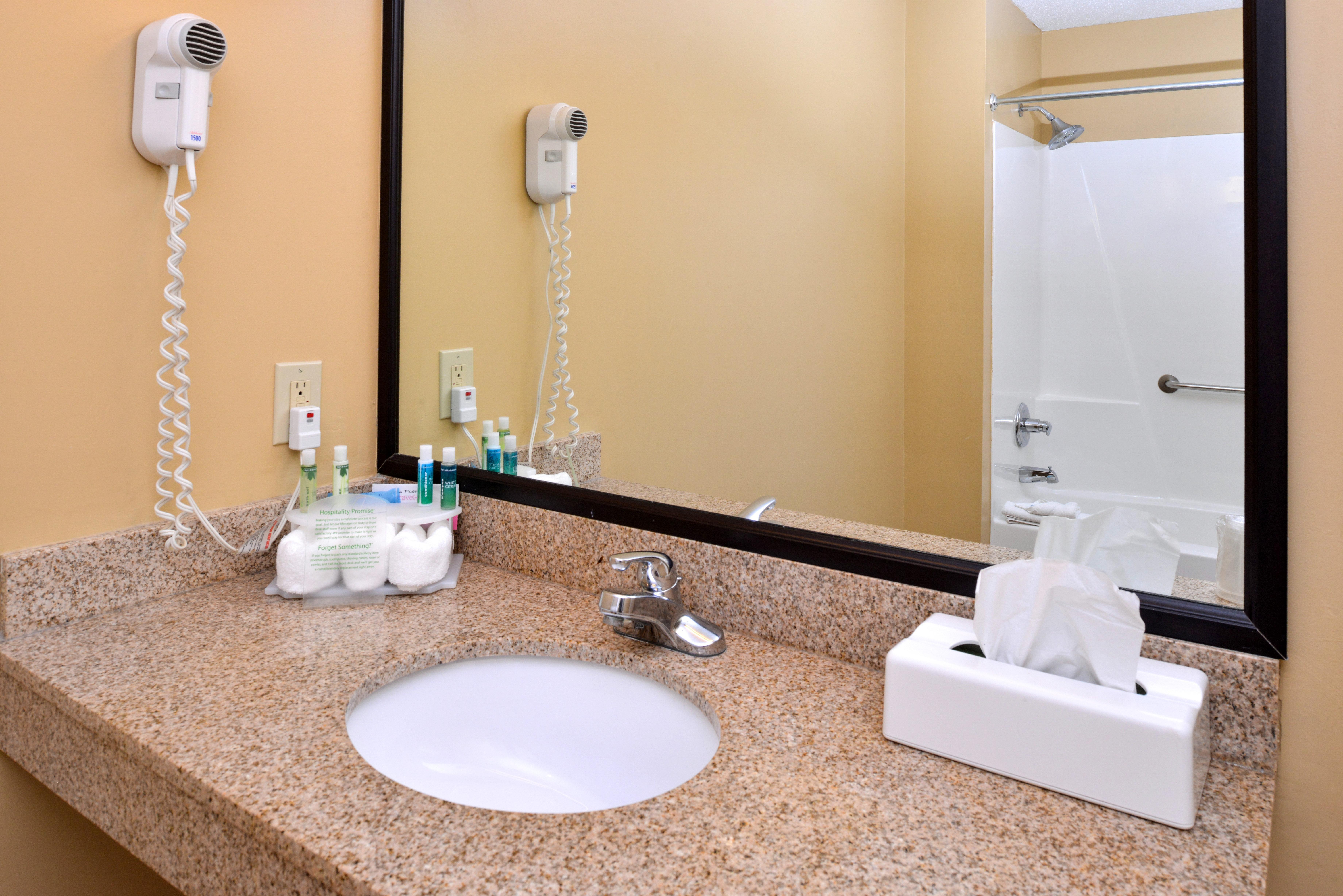 Country Inn & Suites By Radisson Benton Harbor-St Joseph Mi Dış mekan fotoğraf