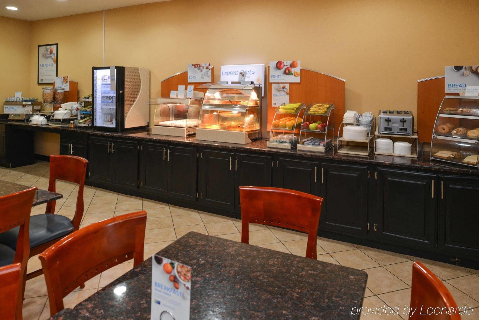 Country Inn & Suites By Radisson Benton Harbor-St Joseph Mi Dış mekan fotoğraf
