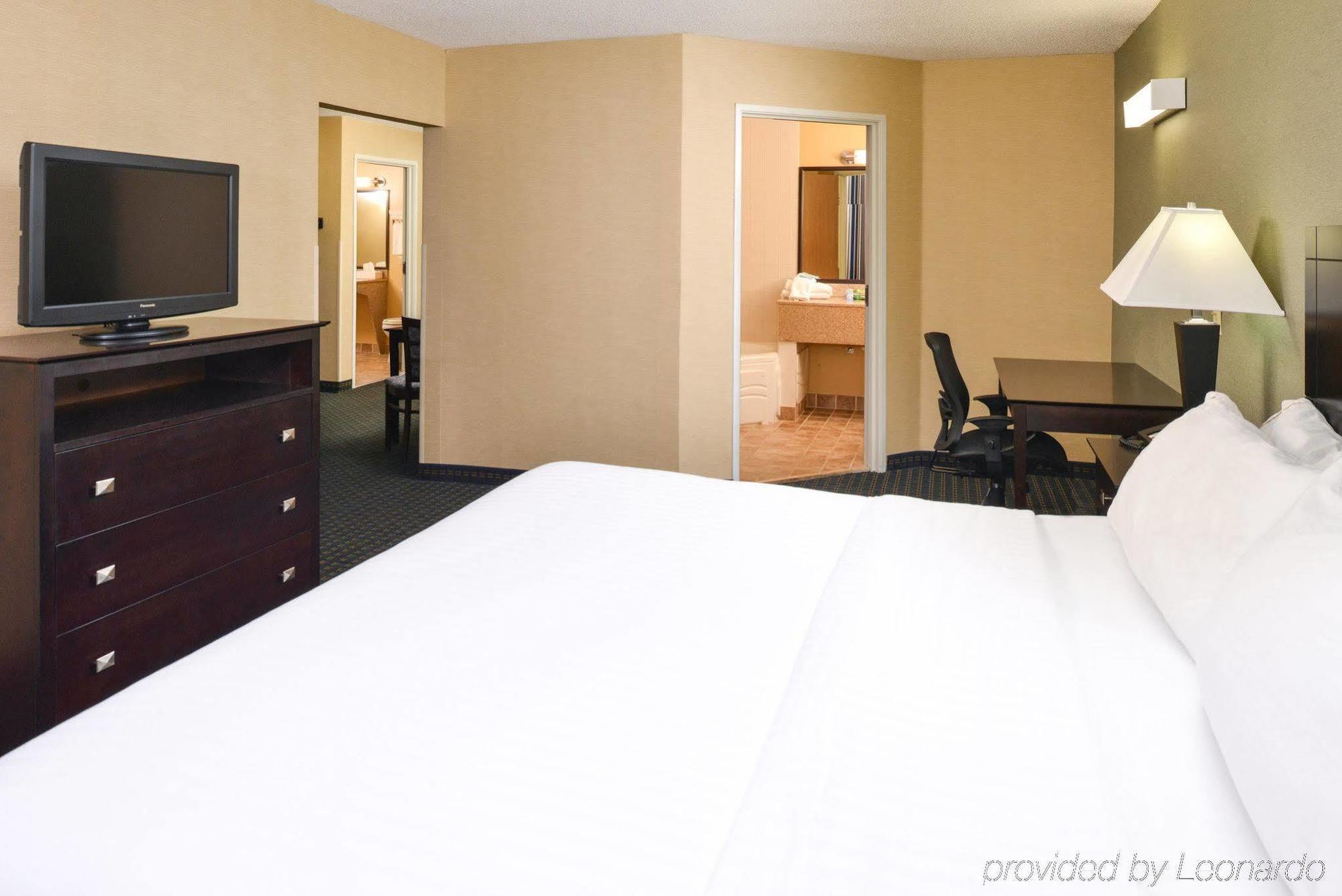 Country Inn & Suites By Radisson Benton Harbor-St Joseph Mi Dış mekan fotoğraf