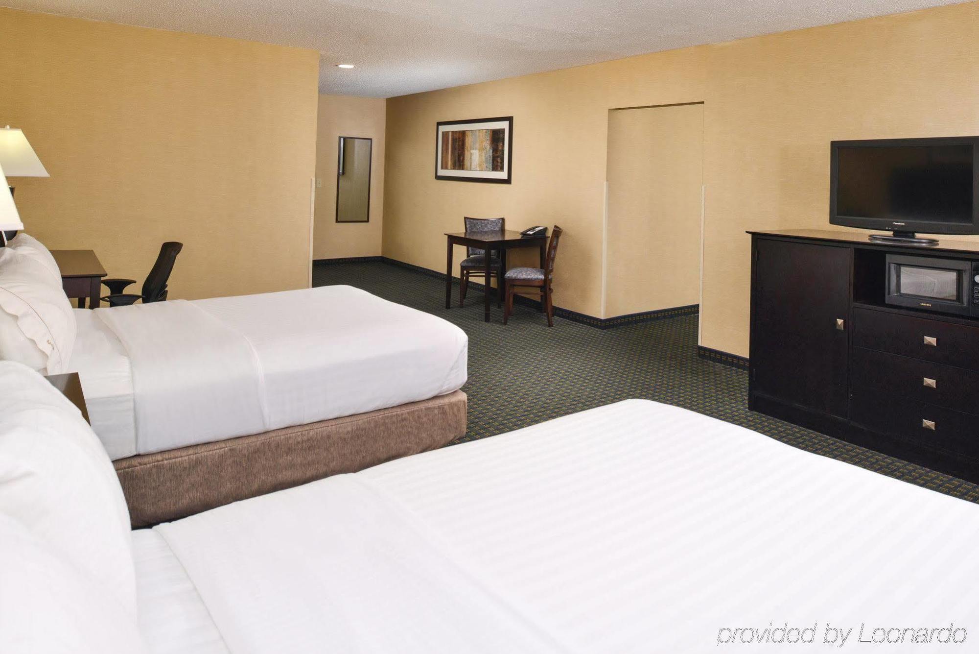 Country Inn & Suites By Radisson Benton Harbor-St Joseph Mi Dış mekan fotoğraf